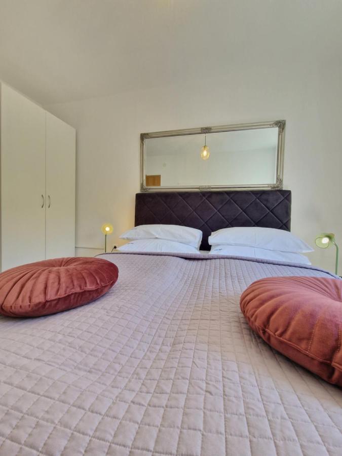 Luxury Apartments Silva With Sea View Okrug Gornji Ngoại thất bức ảnh