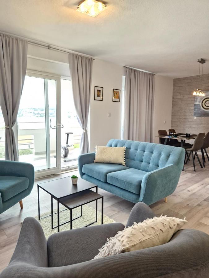 Luxury Apartments Silva With Sea View Okrug Gornji Ngoại thất bức ảnh