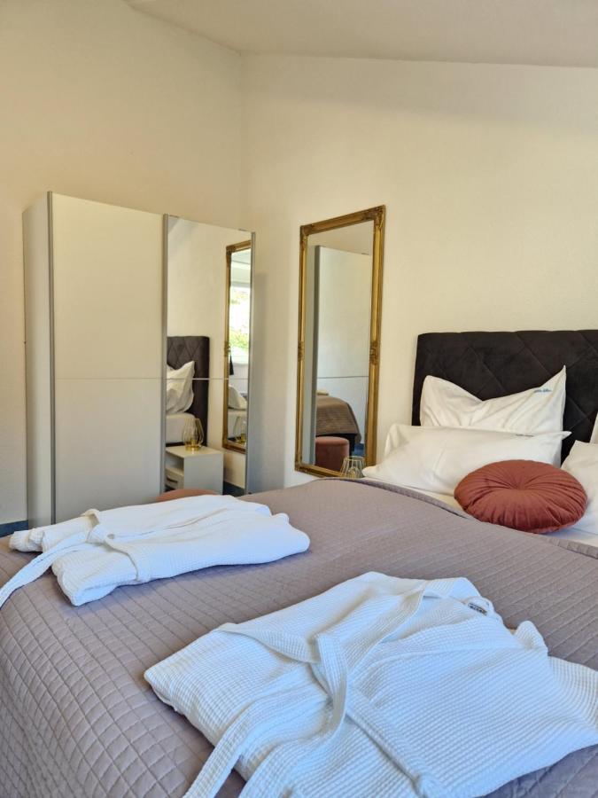 Luxury Apartments Silva With Sea View Okrug Gornji Ngoại thất bức ảnh