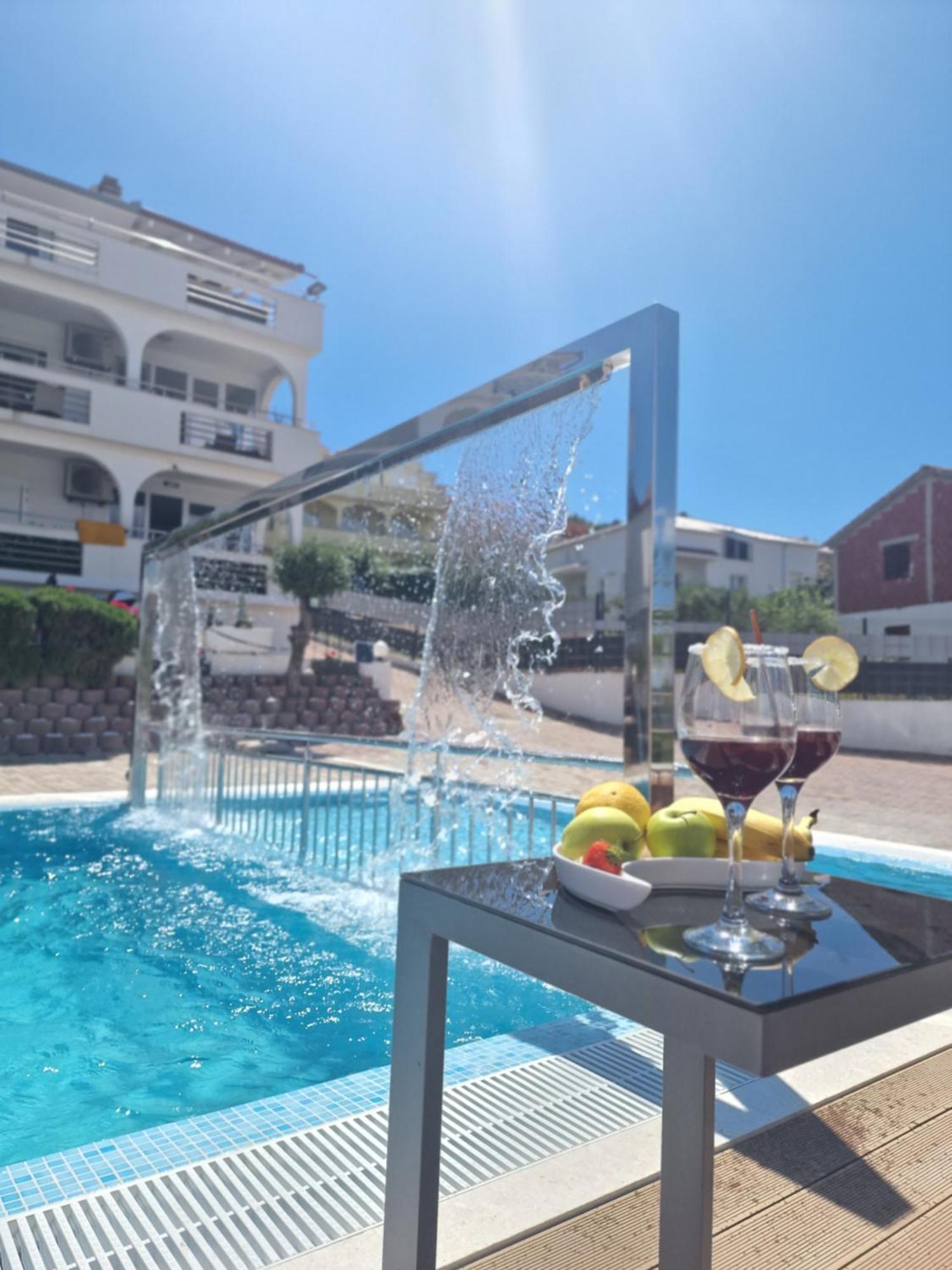 Luxury Apartments Silva With Sea View Okrug Gornji Ngoại thất bức ảnh